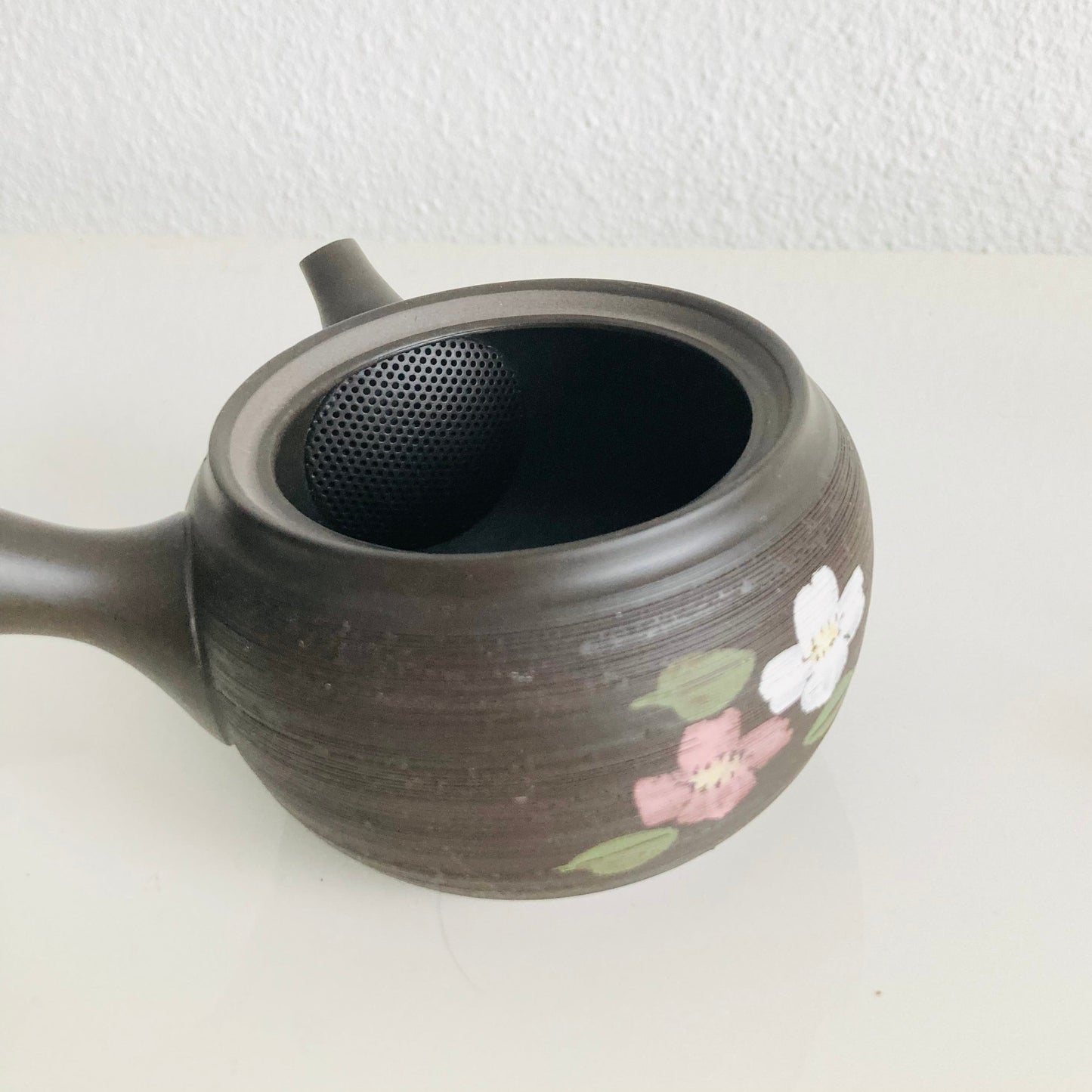 Teapot - white tsubaki 1.9dl