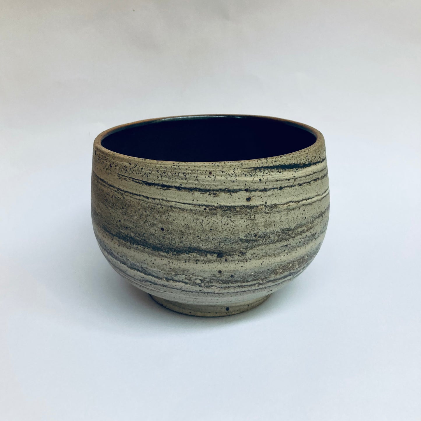 Bol à matcha céramiste lausannois