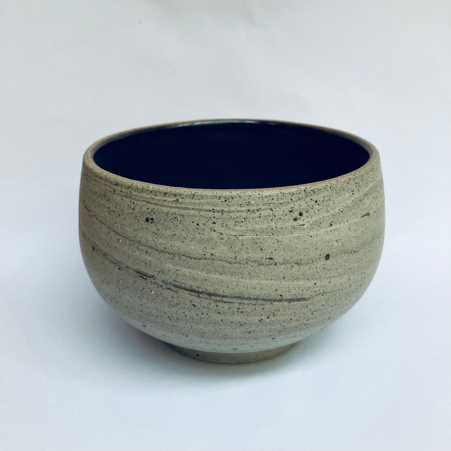 Bol à matcha céramiste lausannois