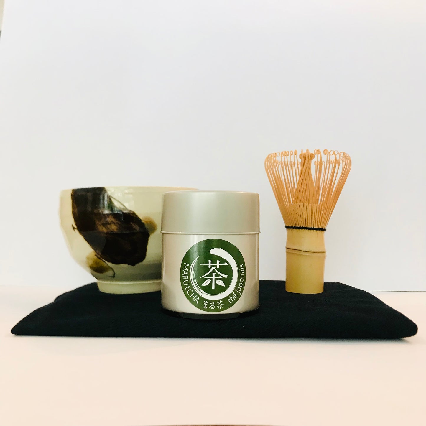 Matcha Tea Starter Kit with Ecological Wrapping Cloth