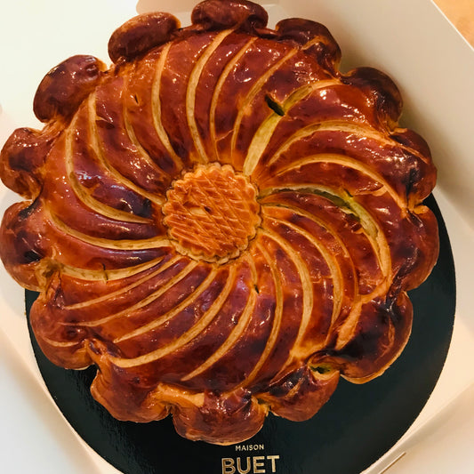 Galette des rois with matcha only to be collected at the salon 6/1 - 22/1/2022